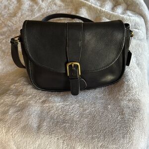 Vintage 1980's Coach Chelsea handbag. Black leather. Good condition